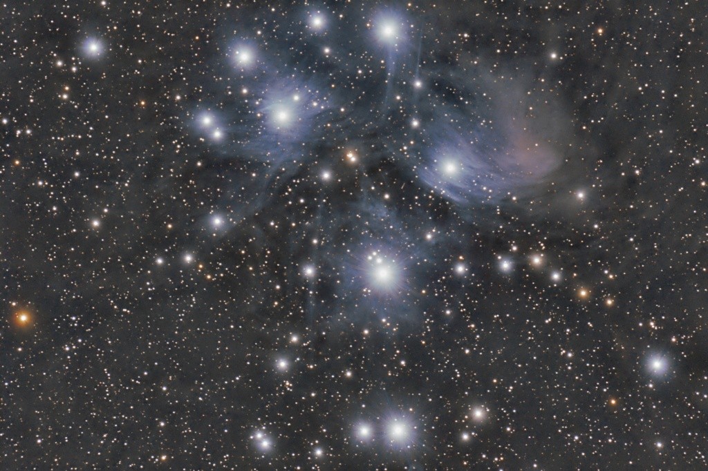 Les Pléiades  M45_le11