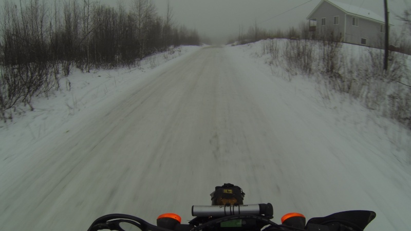 How to ride a WR in Alaska in December Snow_b10