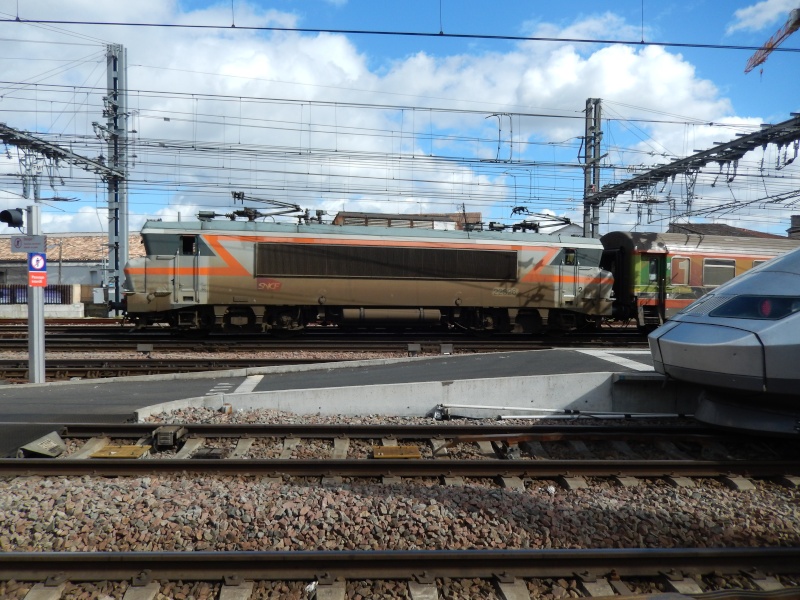 En gare de Bordeaux St Jean le 23 mars 2014 Dscn0510