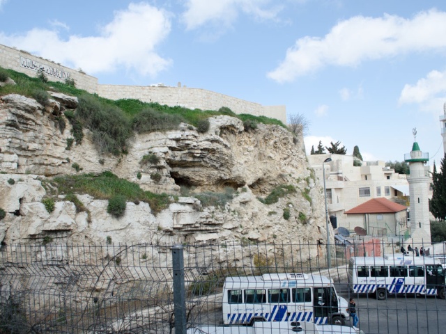 les msulmans mettront a mort 2 grands prophetes israelites sur le mont golgotha a jerusalem Golgot14