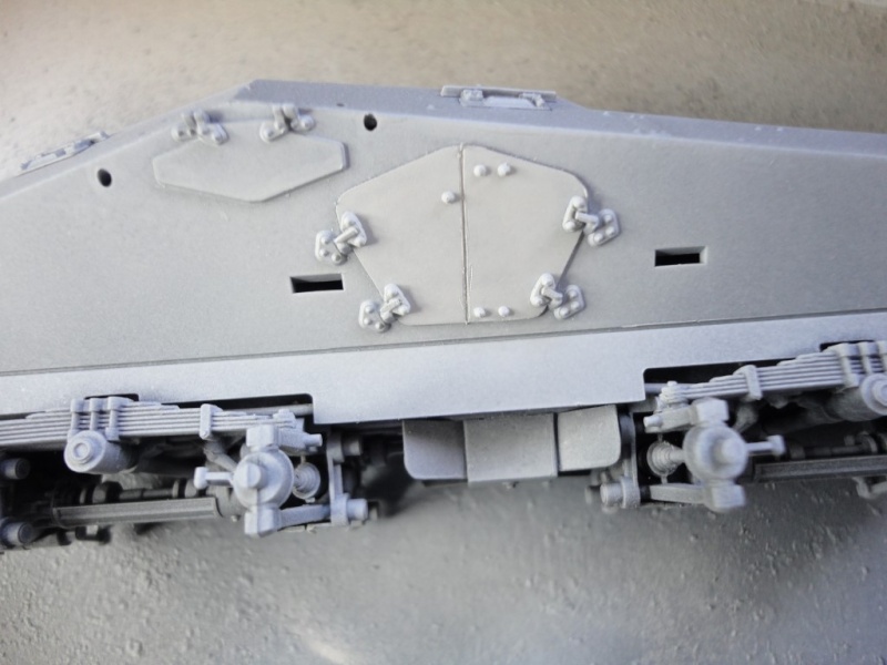 SDKFZ 232 8 ROUES TAMIYA 1/35 Dsc06061