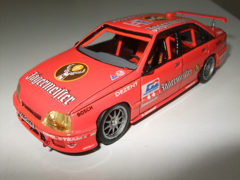 Opel Omega groupe A Championnat d'Allemagne 1990 (1/43) - Page 4 Montag17