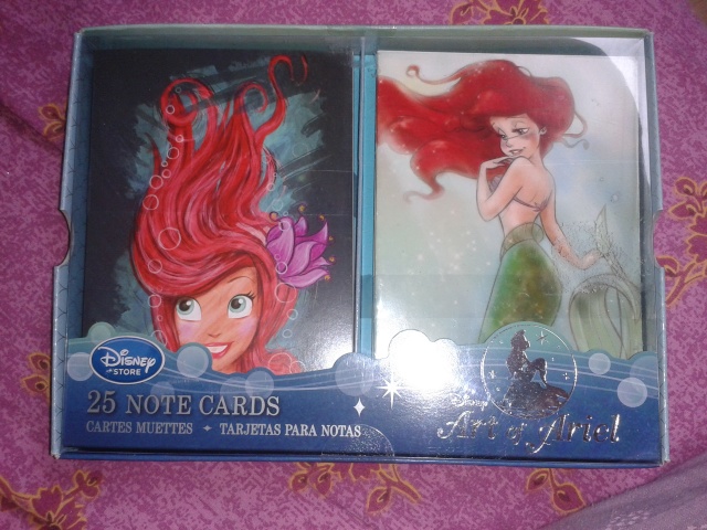 [UP : FROZEN, MA COLLECTION TOTALEMENT GIVREE !] Un Amour de Collection : Aurore I Love Mickey 2013-115