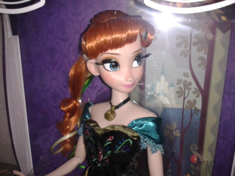 [UP : FROZEN, MA COLLECTION TOTALEMENT GIVREE !] Un Amour de Collection : Aurore I Love Mickey 2013-134