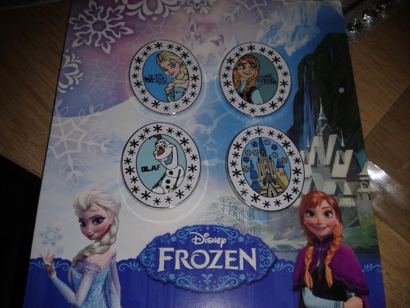 [UP : FROZEN, MA COLLECTION TOTALEMENT GIVREE !] Un Amour de Collection : Aurore I Love Mickey Unname14