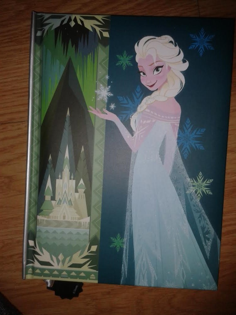 [UP : FROZEN, MA COLLECTION TOTALEMENT GIVREE !] Un Amour de Collection : Aurore I Love Mickey Unname27