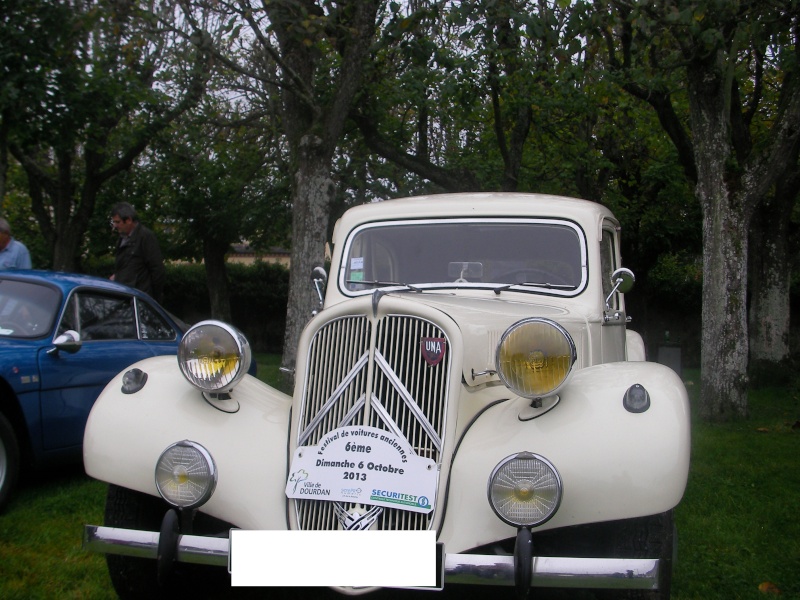 [DOURDAN] 6ème Festival de voitures anciennes Sany0042