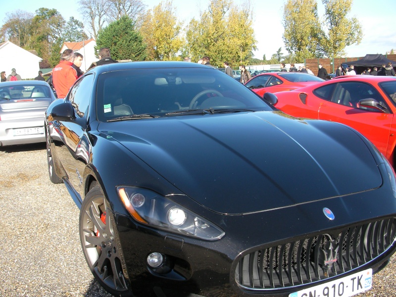 [CARS and COFFEE] Saint-Cloud le 14 juillet  - Page 2 Sany0240