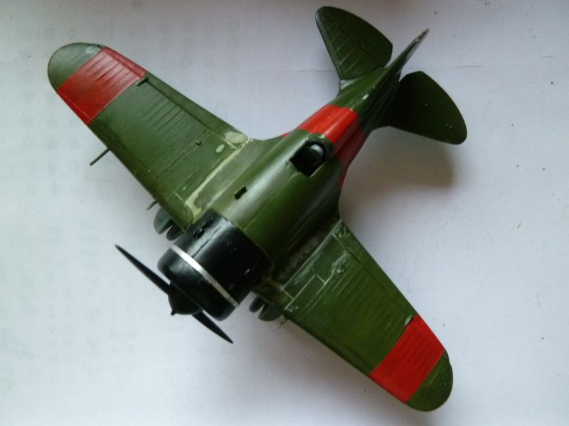  [Russie 2013-14] [AMODEL] Polikarpov I-16 type 5  - Page 2 P1040213