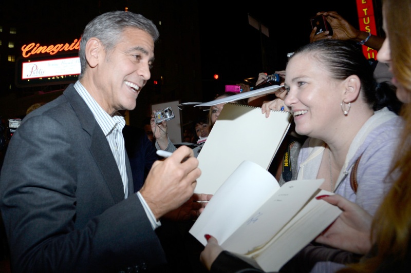 George Clooney at the AFI film fest, 8 Nov 2013, at a screening of August Osage County - Page 2 13-11_33