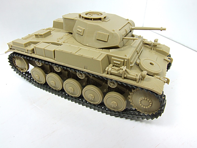 Panzer Kampfwagen II Ausf. F/G 00136