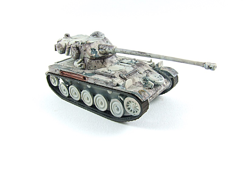 AMX 13/105 1:76 00444