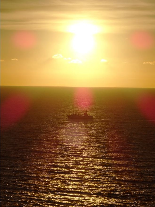 Mon Île du soleil levant - Page 4 Bonifa10