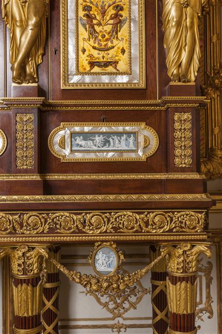 Le mobilier de Marie-Antoinette au château de Versailles 13-58112