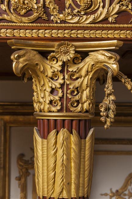Le mobilier de Marie-Antoinette au château de Versailles 13-58113