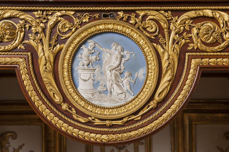 Le mobilier de Marie-Antoinette au château de Versailles 13-58116