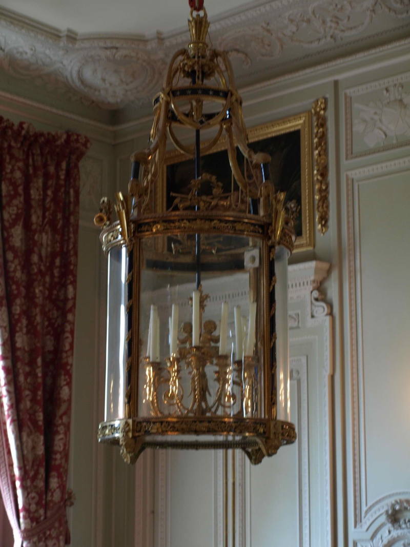  La visite du Petit Trianon: Le salon de compagnie 14_oct75
