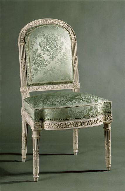 Le mobilier de Marie-Antoinette au château de Versailles - Page 2 80-00110