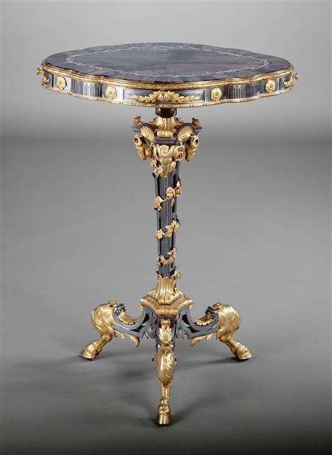 Le mobilier de Marie-Antoinette au château de Versailles Tumblr12