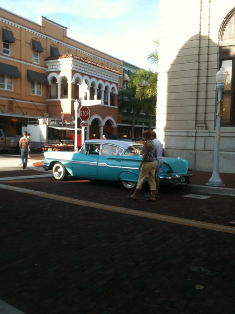 Down town Fort Myers Car510