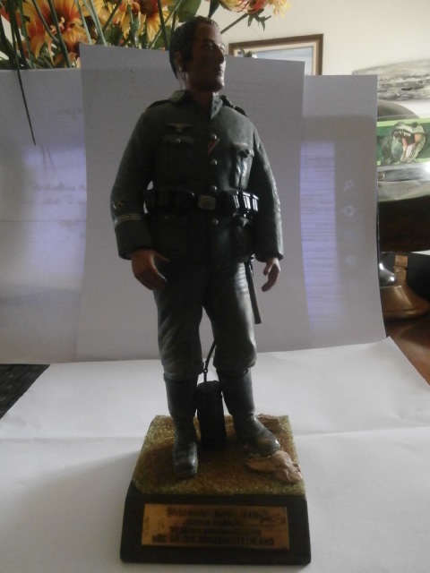 figurine soldat allemand ww2? P4110216