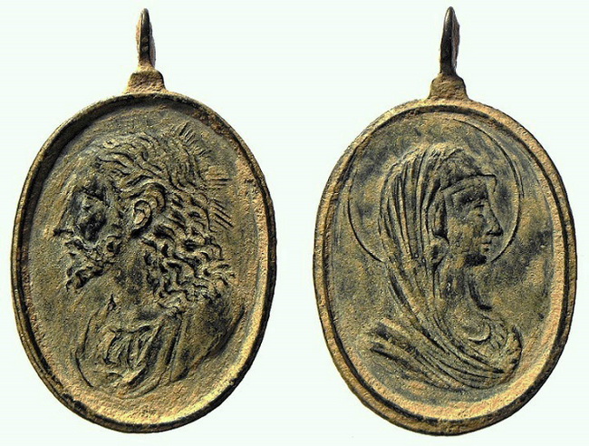 Recopilación medallas con el Rostro de Cristo ( Salvator Mvndi II) Avelin10