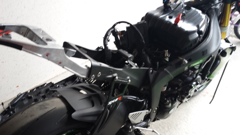 ZX6R 636 2013 en préparation piste :) 20140411