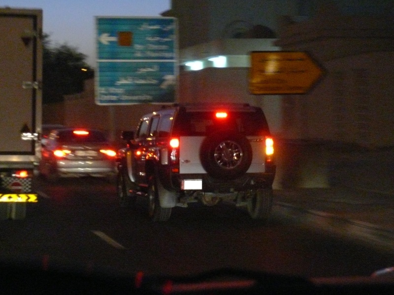 LES HUMMER DE DOHA/QATAR - Page 2 1_210