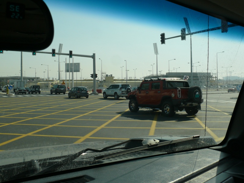 LES HUMMER DE DOHA/QATAR - Page 3 P1090619