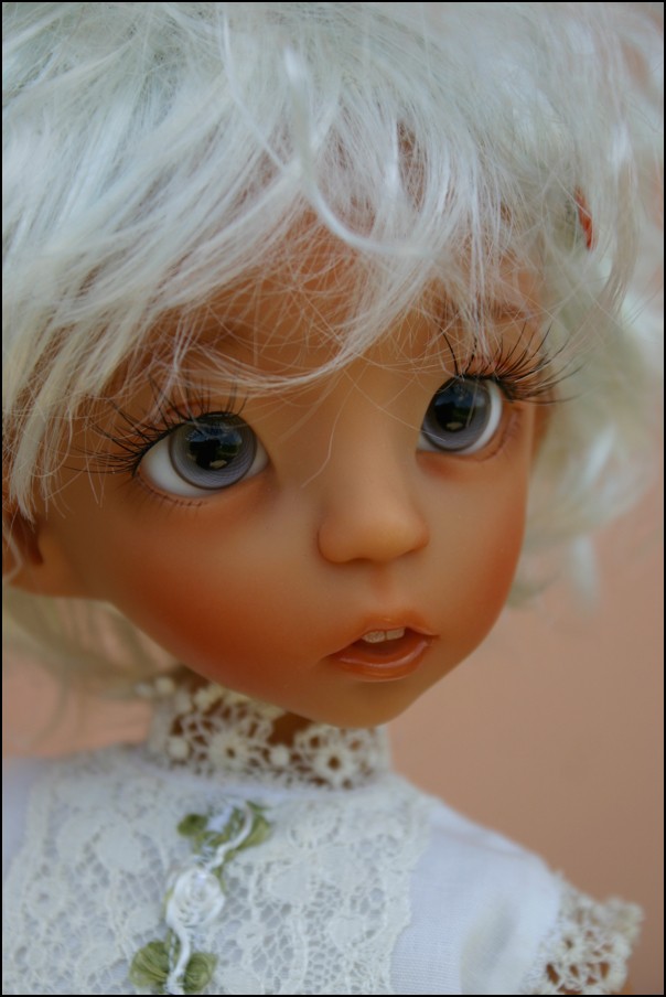 Les poupées de Linda Macario - Page 4 Amelia17