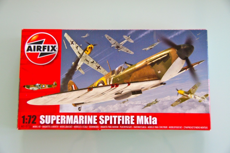 [Airfix] Supermarine Spitfire MkIa Spit_m11