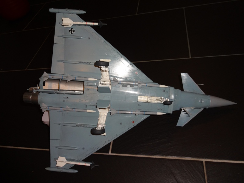 Eurofighter Typhoon 1/32 revell - Page 7 Dsc03416