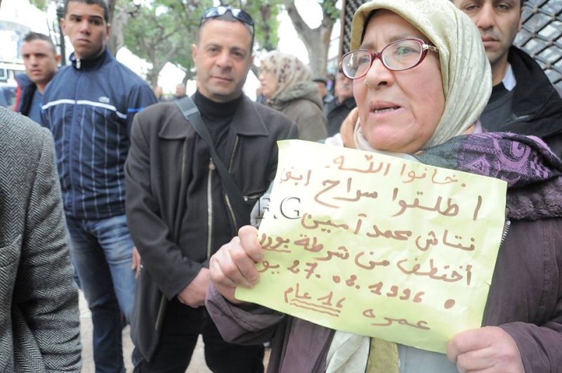 Représailles lors du rassemblement contre le 4ème mandat qui s'est tenu aujourd'hui le 01/03/14 à Alger (place Audin) 192