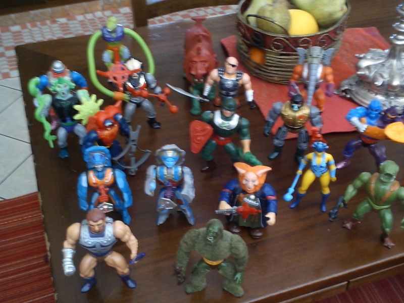 Grande blocco doppioni personaggi Masters of the Universe Img_2041