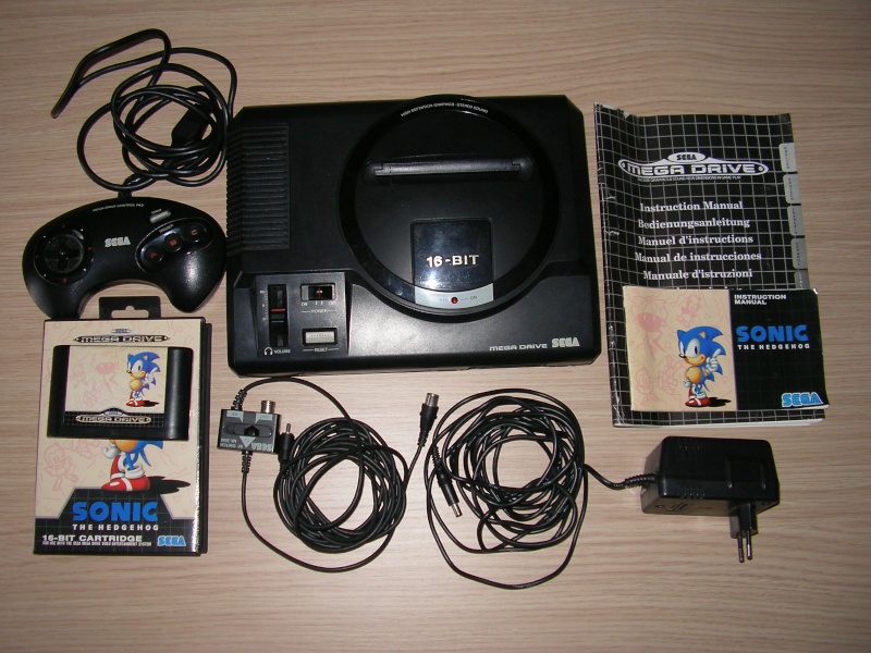 SEGA MEGA DRIVE console + gioco the HEDGEHOG Sany0113
