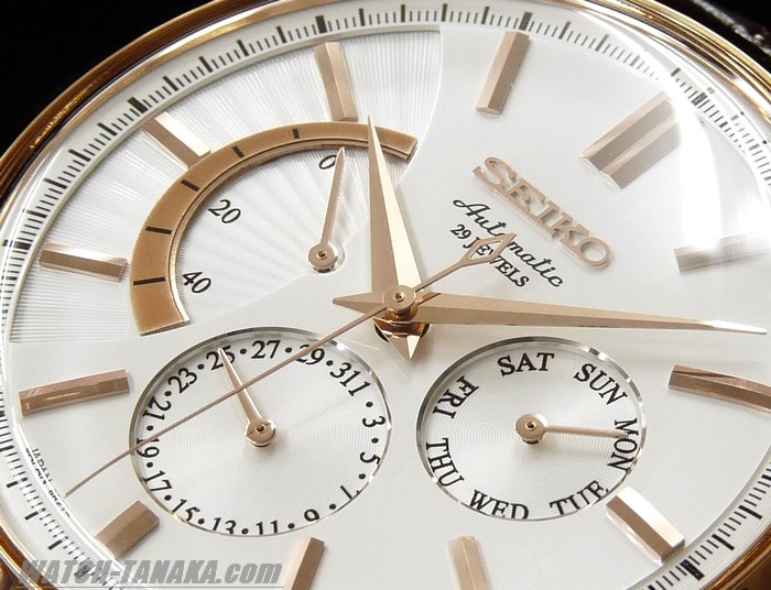 Première montre de luxe Sarc0111