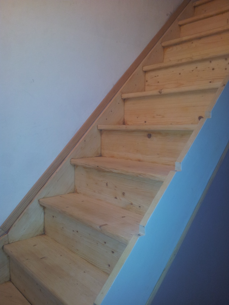 Helppppppp je ne sais plus quoi mettre sur mon escalier 20131139