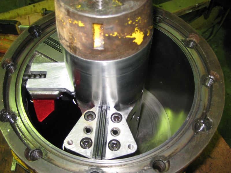 tractopelle Massey - Ferguson 50B - Rénovation du moteur hydraulique de rotation Dowty - Page 2 Img_0028
