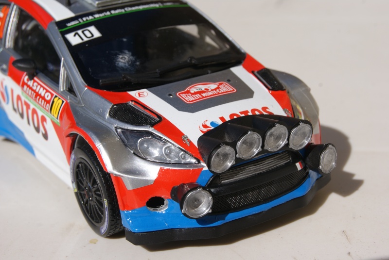 Ford Fiesta RS WRC 2014 R.Kubica - Page 7 Dsc09423