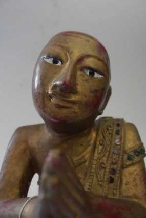 statue jeune moine bouddhiste polychrome Dsc_0218