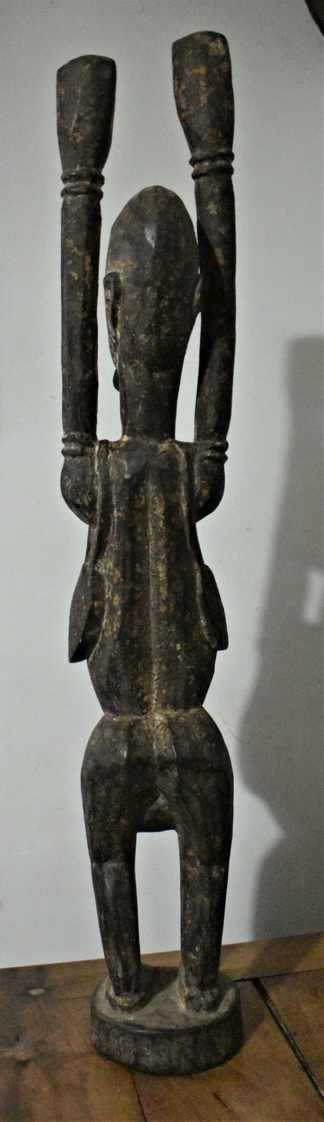Grande statue Dogon "Télem"  Dsc_7322