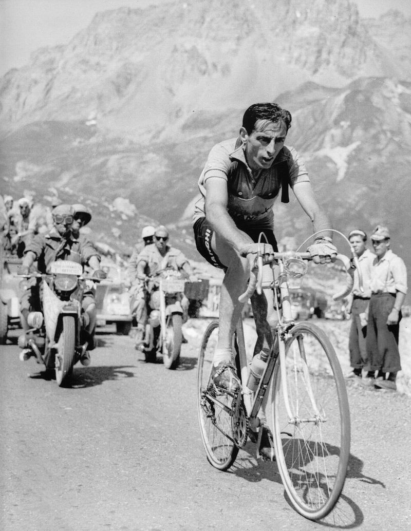 Fausto Coppi, il Campionissimo. Coppi_10