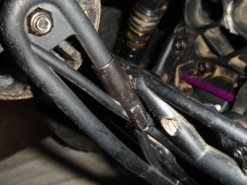 [S][Tuto] Reparation d'une wheelie bar Dsc07318