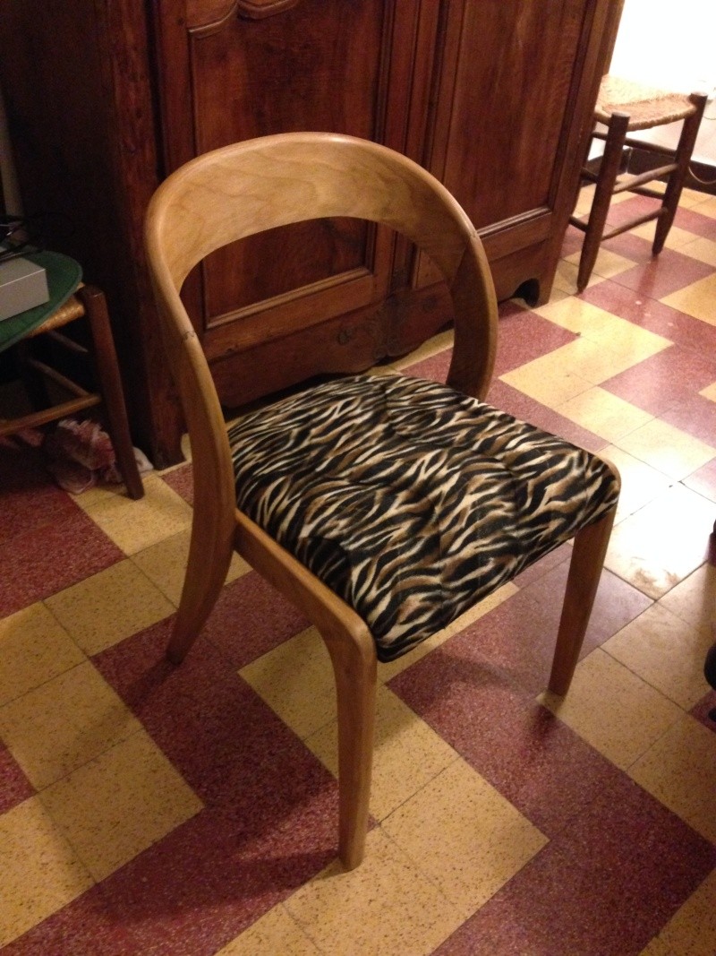 Des info sur cette chaise...? Img_0610