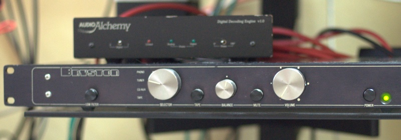 Bryston 0.5B Preamp & 3B-ST Power amp (used)RESERVED Dsc_3615