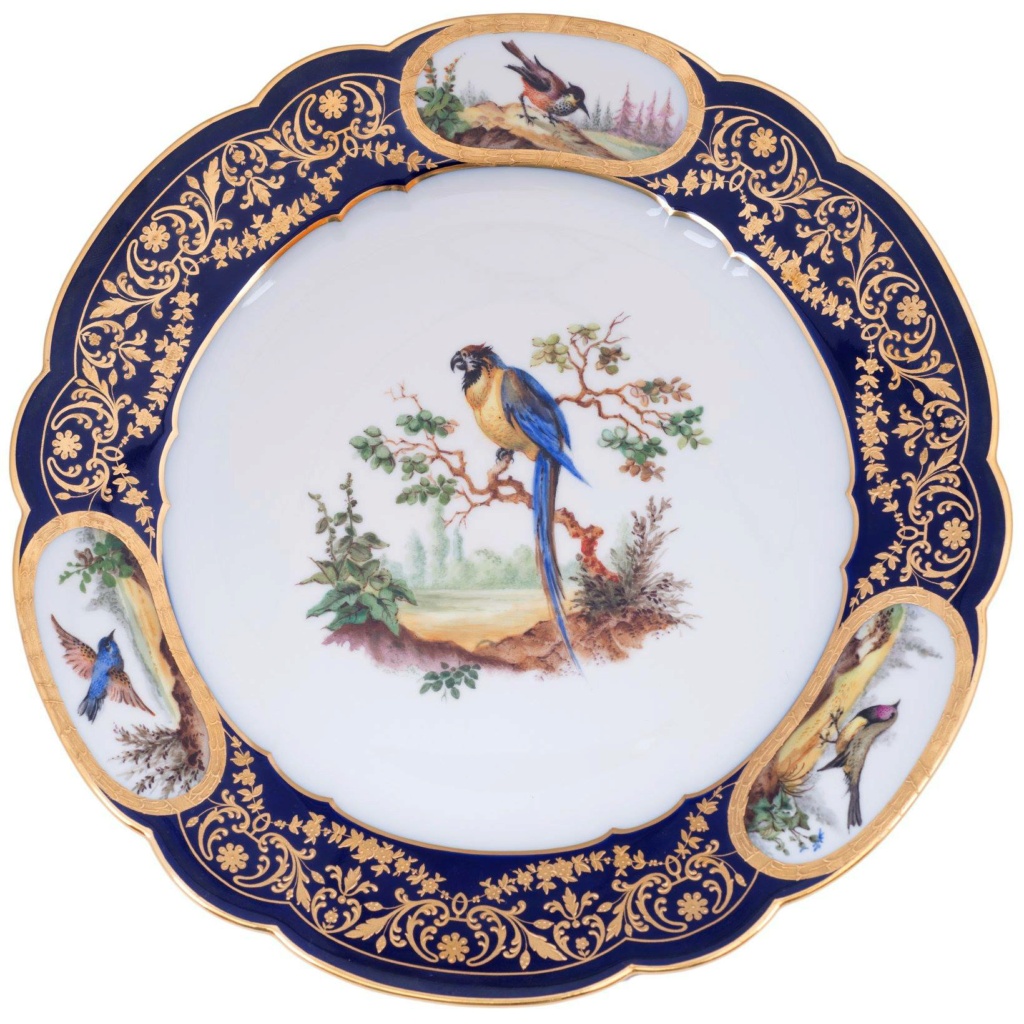 Les " Services aux oiseaux Buffon " des manufactures de porcelaine de Sèvres et Tournai 11635810