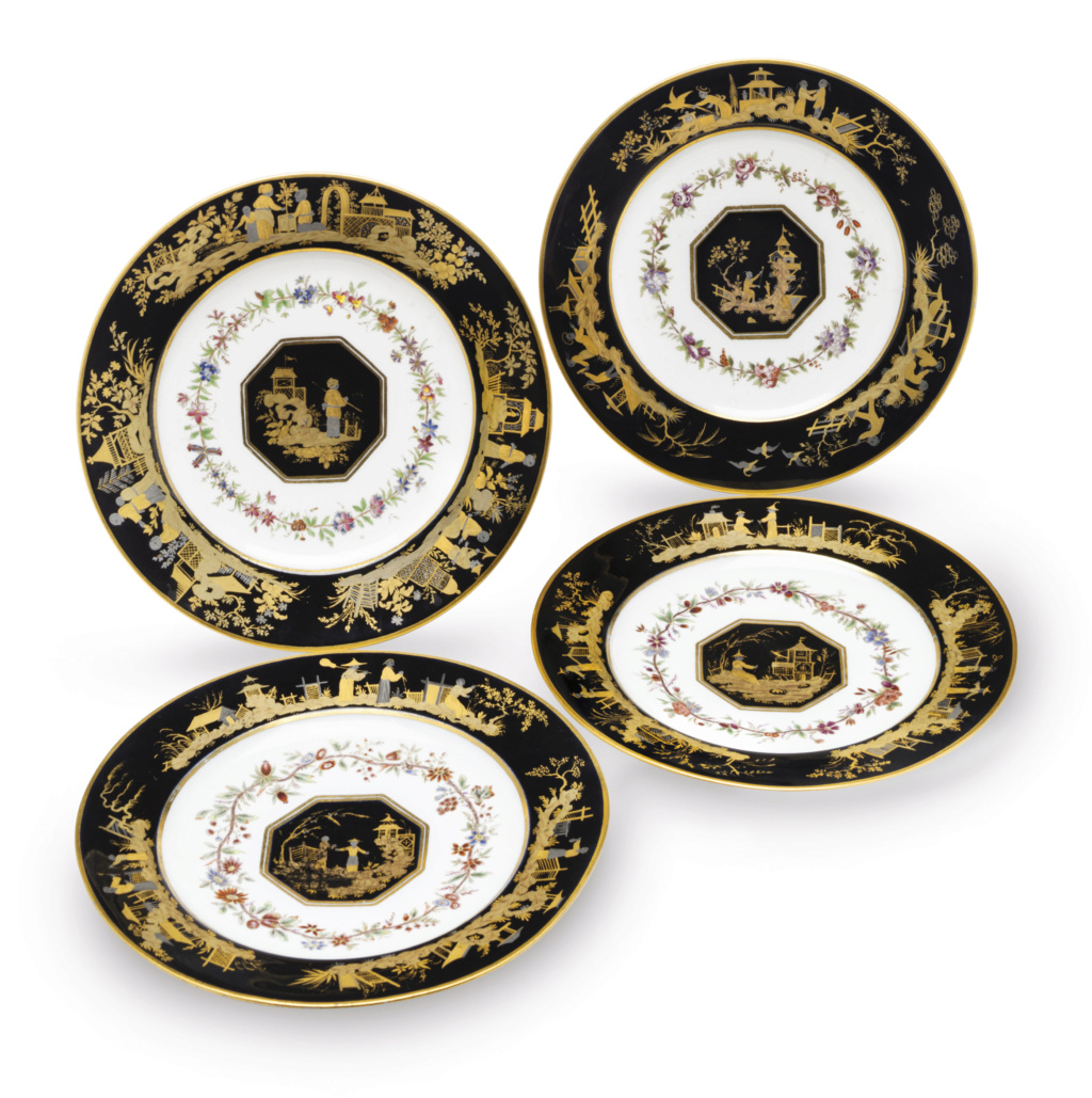 Porcelaine de Sèvres : chinoiseries à fond noir ou fond d'écaille à l'imitation du laque 2015_n19