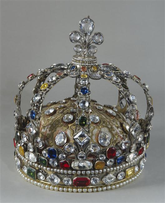 couronnes - Les couronnes de la reine Marie Leszczynska et du roi Louis XV 217
