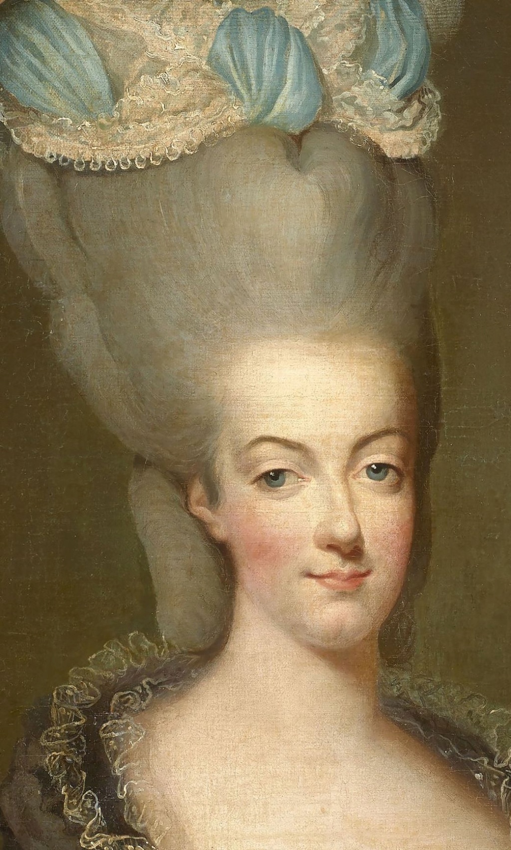 Marie-Antoinette en buste attribué à Jean-Baptiste-André Gautier Dagoty ?  4295_113