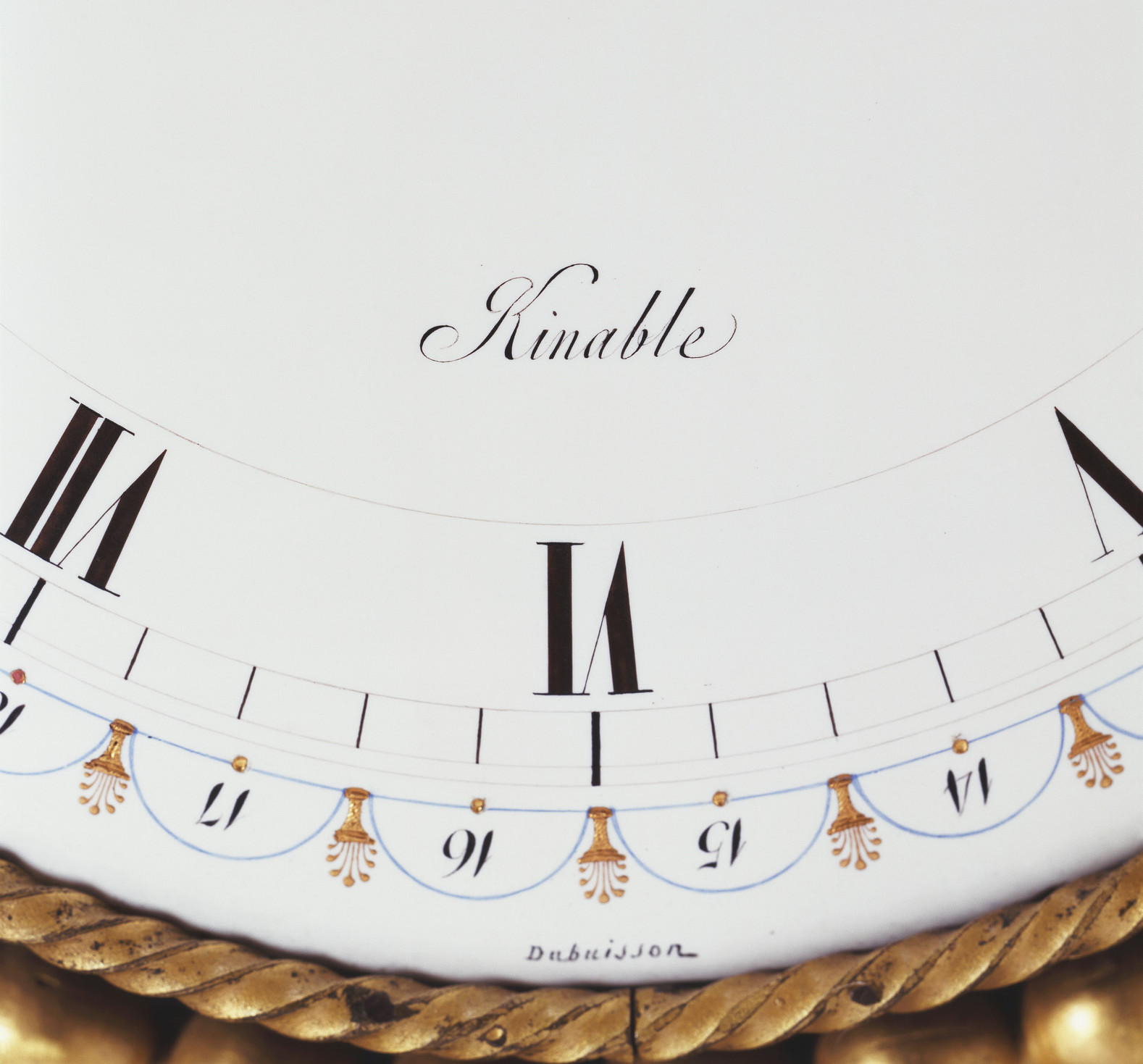 La pendule lyre : une pendule de Marie-Antoinette ?  49435411